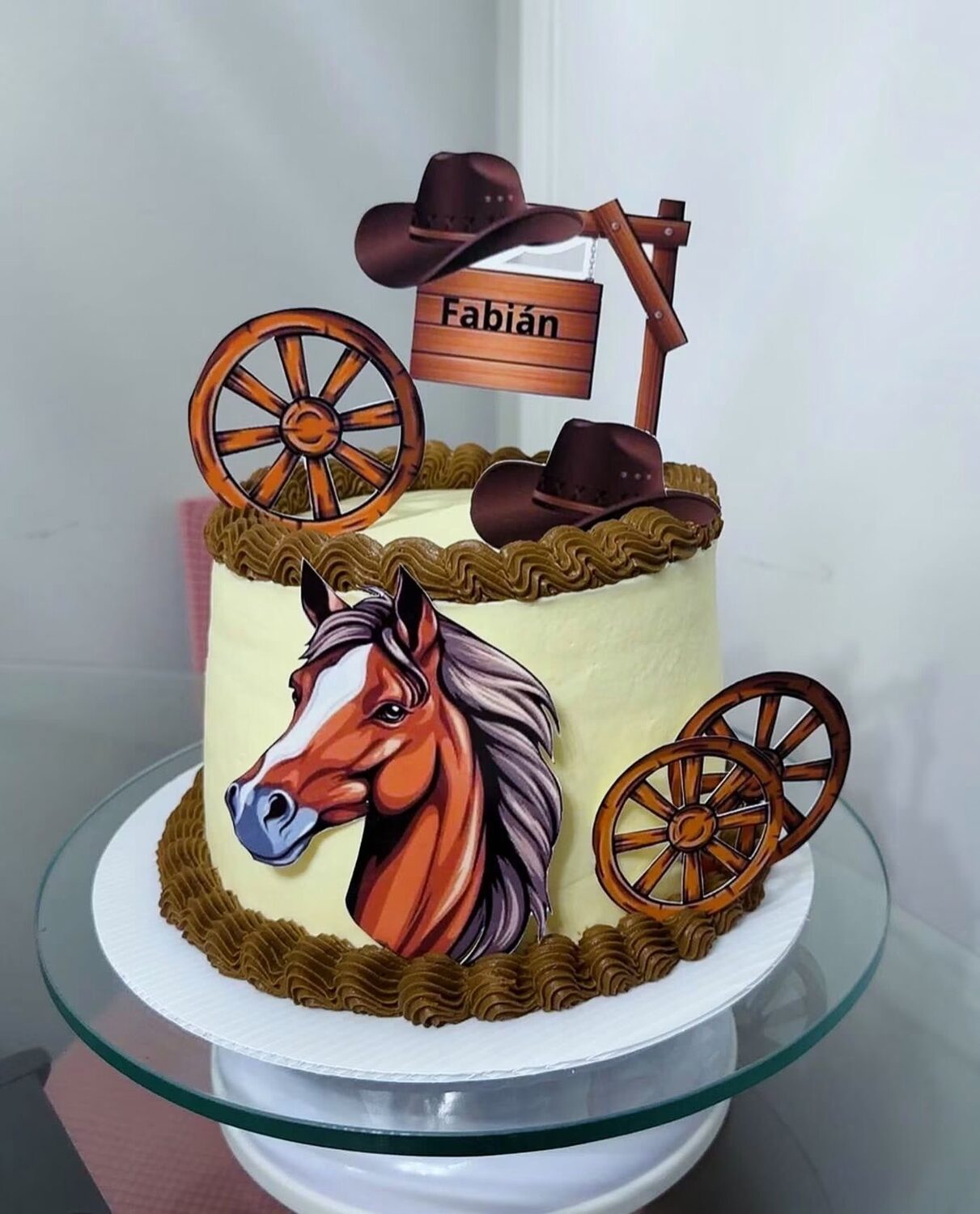 Elegant celebration cake by Juandy Impulso & Eventos, Denver CO