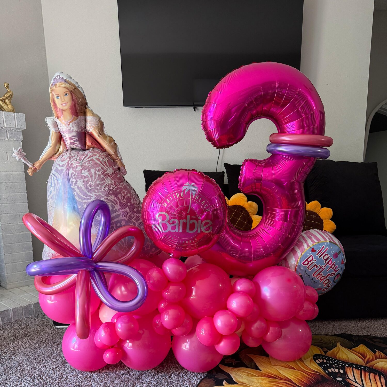 Celebration cake by Juandy Impulso & Eventos, Aurora CO